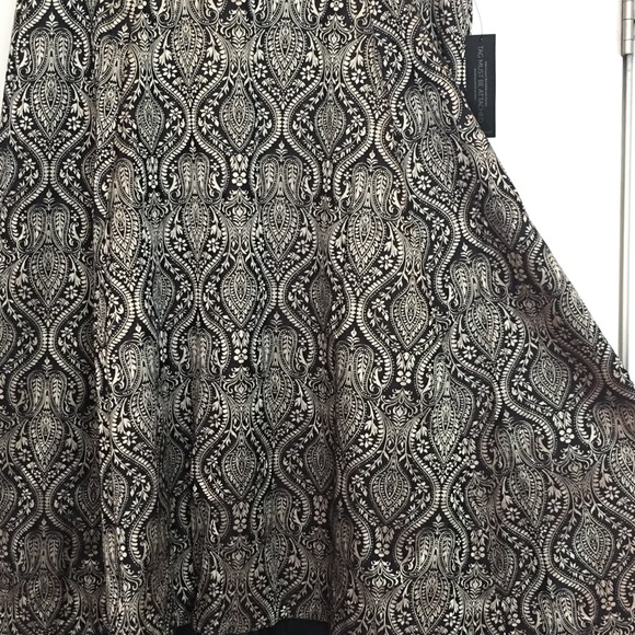 Cocktail skirt. - Picture 3 of 3